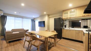 Standard Room -60 sqm with 4 Beds | Free WiFi, bed sheets