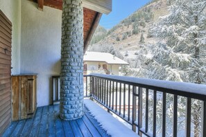 Standard Apartment, Multiple Bedrooms (Appartamento Nido Alpino) | Balcony - Appartamento Nido Alpino (Pragelato)