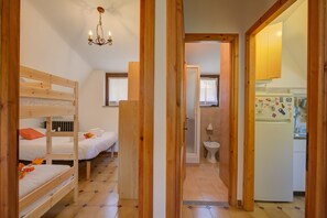 Standard Apartment, Multiple Bedrooms (Appartamento Nido Alpino) | 1 bedroom, free WiFi, bed sheets - Appartamento Nido Alpino (Pragelato)