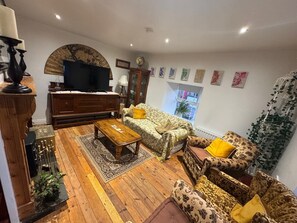 Interior - The Old Post Office Lodge and Retreat (Enniskillen)