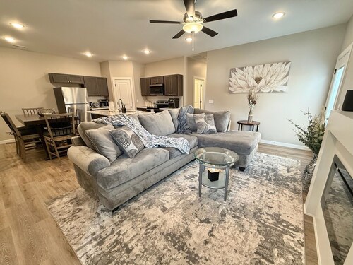 Cozy Modern Haven w/ Fireplace & Open Kitchen