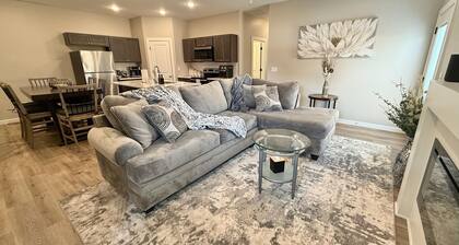Cozy Modern Haven w/ Fireplace & Open Kitchen