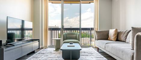 Télévision, chaîne hi-fi