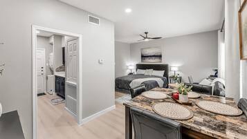 1 bedroom, iron/ironing board, internet, bed sheets