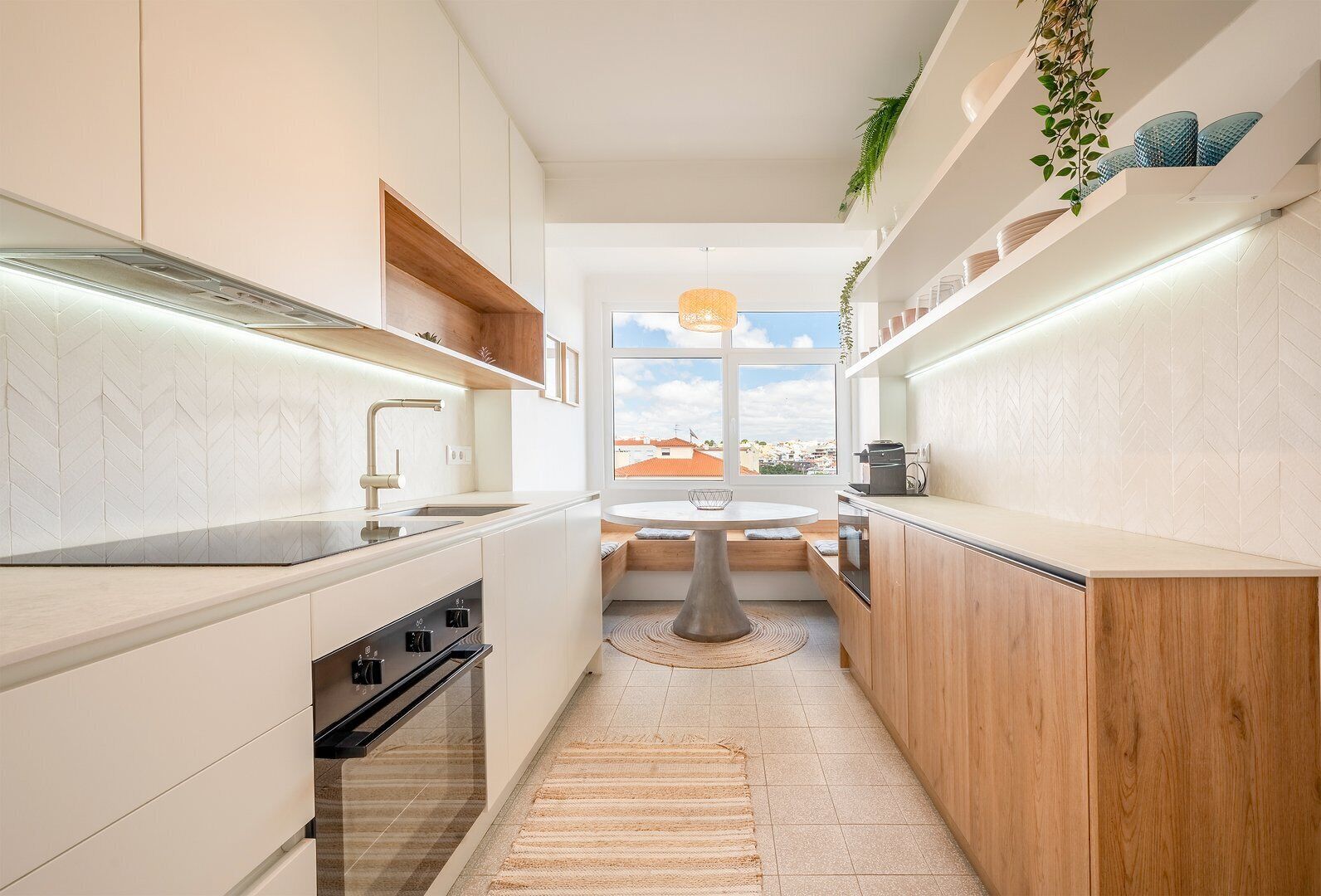 Køleskab, mikrobølgeovn, ovn, opvaskemaskine