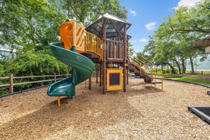 Children’s area - 25% Off New Reservations for Stays thru April '26! (Murrells Inlet)