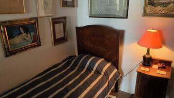 1 bedroom, iron/ironing board, bed sheets