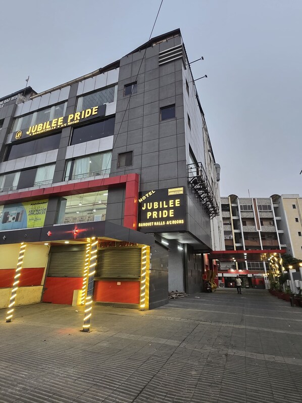 Majoituspaikan julkisivu