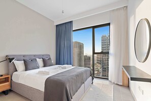 1 bedroom, desk, iron/ironing board, WiFi