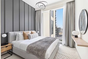 1 bedroom, desk, iron/ironing board, WiFi