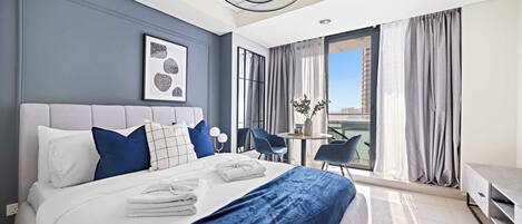 Schreibtisch, Bügeleisen/Bügelbrett, WLAN, Bettwäsche