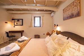 3 habitaciones, cuna de viaje y wifi gratis