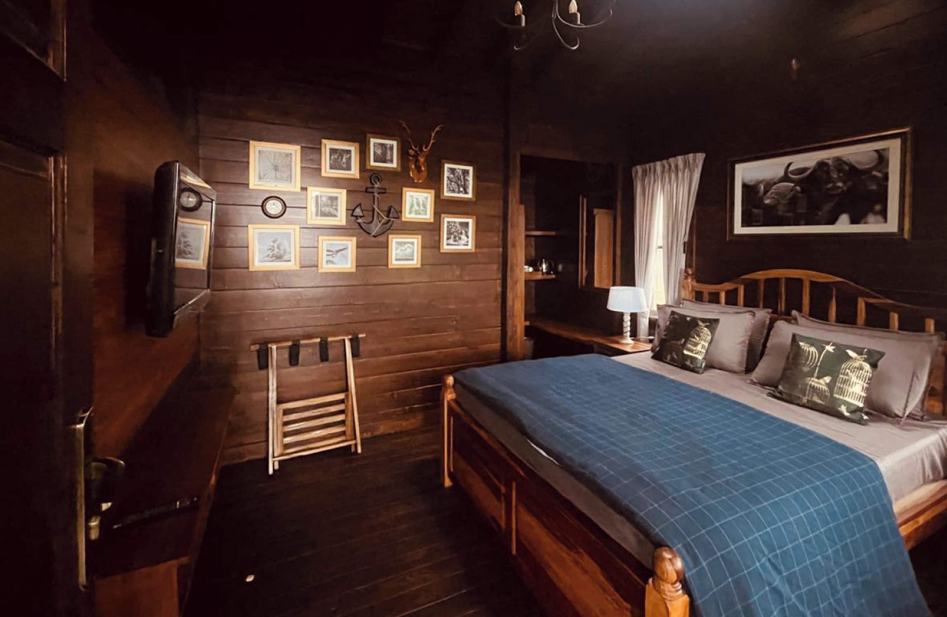 Room, 3 Bedrooms (Bedford Woods) | Free WiFi