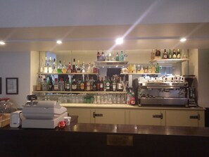 Bar (in der Unterkunft)