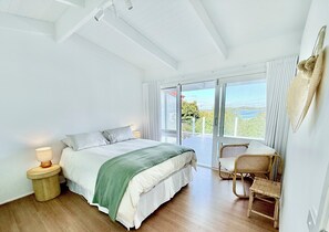 3 quartos, ferros/tábuas de passar roupa, Wi-Fi, roupa de cama