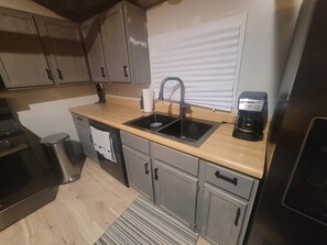 Microwave, oven, stovetop, dishwasher