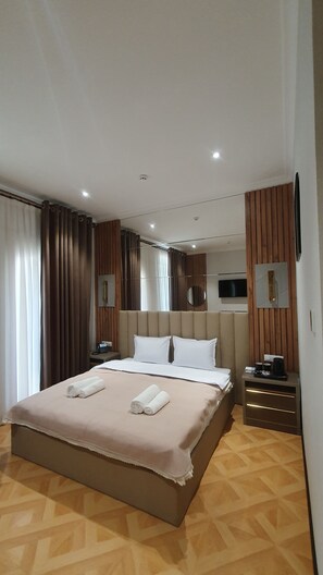 Chambre Double Standard, balcon, vue colline