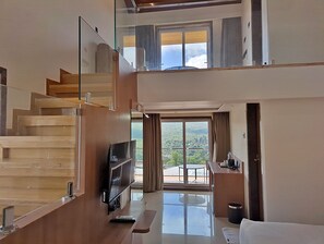 Living area - Savyasaachii Hotel, Mahabaleshwar - Pure Veg (Mahabaleshwar)