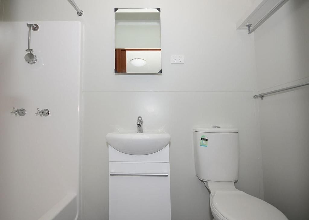 Compact Queen Van Room | Bathroom