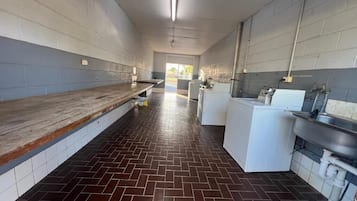Ruang laundry
