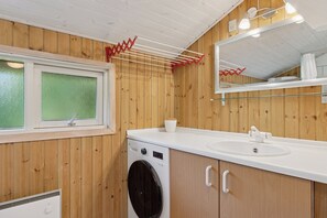 Shower - Holiday home on natural plot 800 m from sea (Fjerritslev)