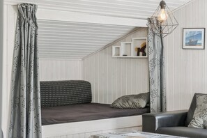3 室のベッドルーム、WiFi (無料)