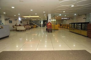Lobby - NDBL Hotel Near Hari Ki Pauri Haridwar (Haridwar)