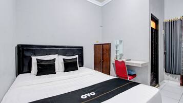 Free WiFi, bed sheets