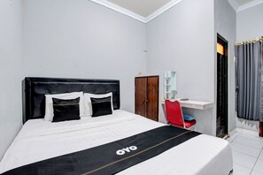 Free WiFi, bed sheets - OYO 3220 Samudra Guesthouse (Depok)