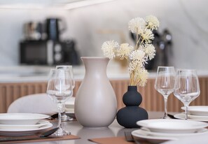 Dining - Beautiful 1 Bed in Binghatti Azure (Dubai)