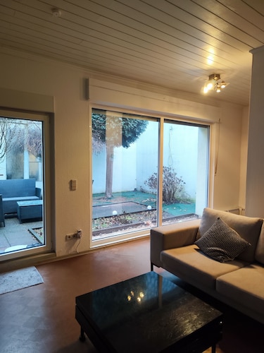 Oase im Herzen Düsseldorf
Ruhige Ferienwohnung im Zentrum Düsseldorf mit Garten