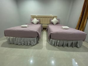 Standard Twin Room | Free WiFi