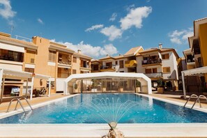 Appartamento Classic, 4 camere da letto | Piscina | Piscina coperta, piscina all'aperto