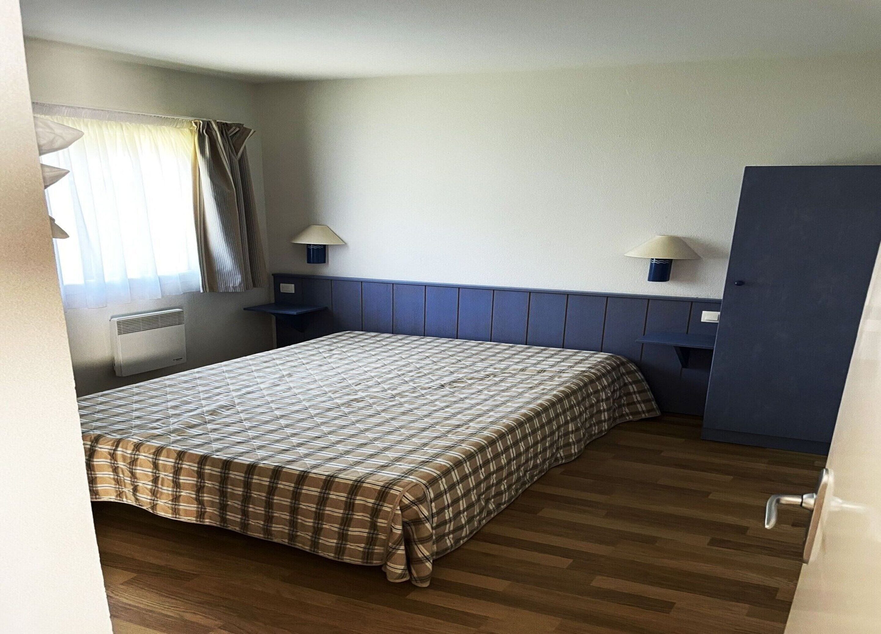 Classic House, 3 Bedrooms | 3 bilik tidur, dilengkapkan perabot secara berasingan, cadar katil 