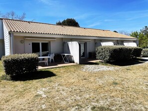 Comfort House, 1 Bedroom | Exterior - Apartment on Ile D'oleron Near the Beach (Saint-Georges-d'Oleron)