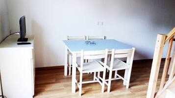 Comfort House, 1 Bedroom | Living room