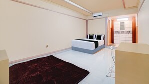 Unclassified image, 3 of 15, button - OYO 94778 Seven Residence (Bekasi)