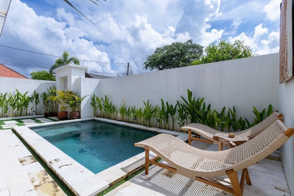 Alinko Villa - 2br Villa In Seminyak - Legian
