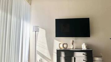 2 Schlafzimmer, Bügeleisen/Bügelbrett, Internetzugang, Bettwäsche