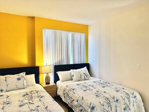 2 bedrooms, iron/ironing board, Internet, bed sheets