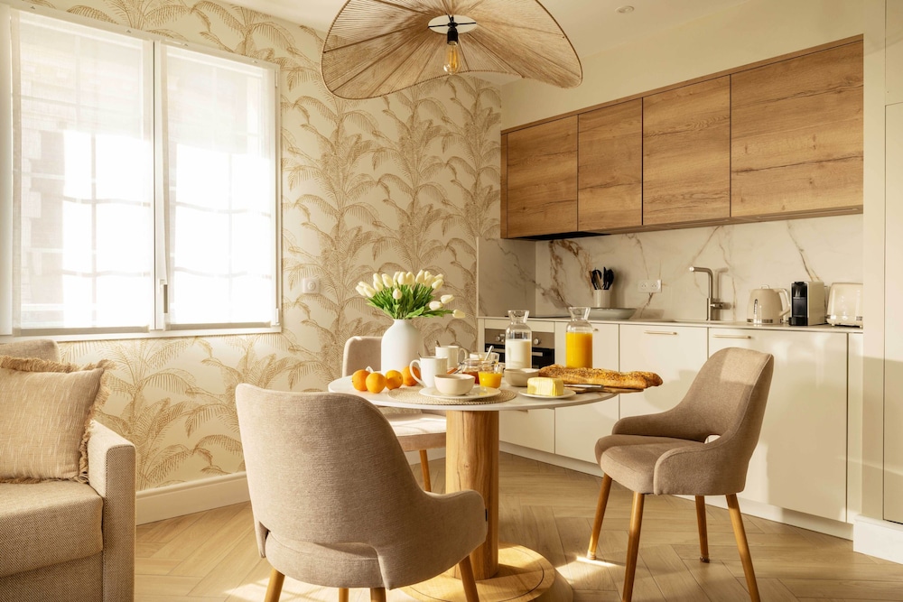 Hôtel Le Fer à Cheval by null