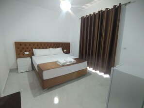 Deluxe-Doppelzimmer, Balkon, Stadtblick