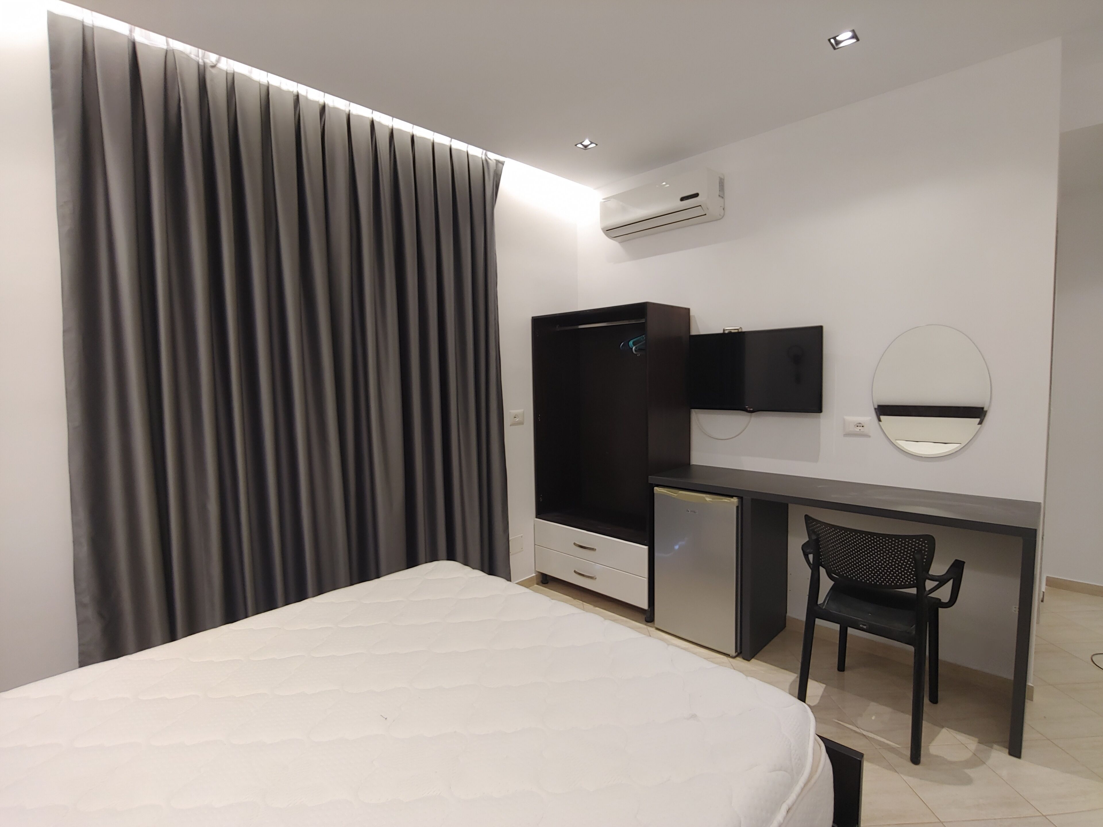 Tremannsrom, balkong, byutsikt | Wi-fi (inkludert)