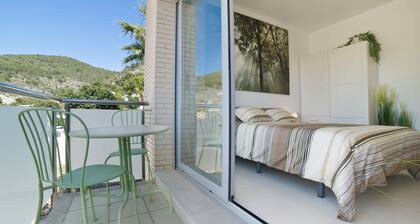 Duplex en Sitges con vistas al mar, parking, terraza, balcon
