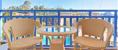 Family Single Room, Mountain View