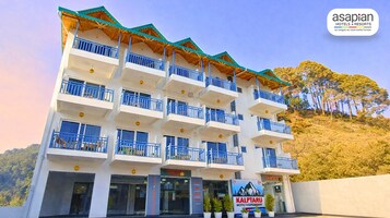 Fachada da propriedade