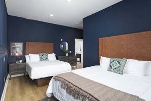 9 bedrooms, desk, iron/ironing board, free WiFi