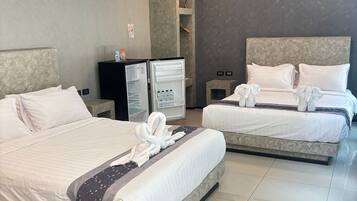 1 quarto, acesso à internet, roupa de cama