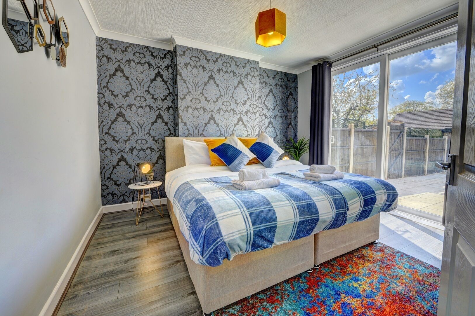 4 bedrooms, iron/ironing board, free WiFi