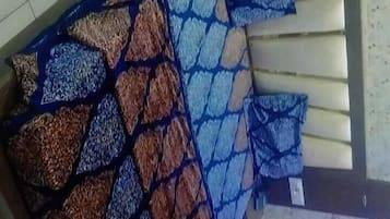 Desk, free WiFi, bed sheets